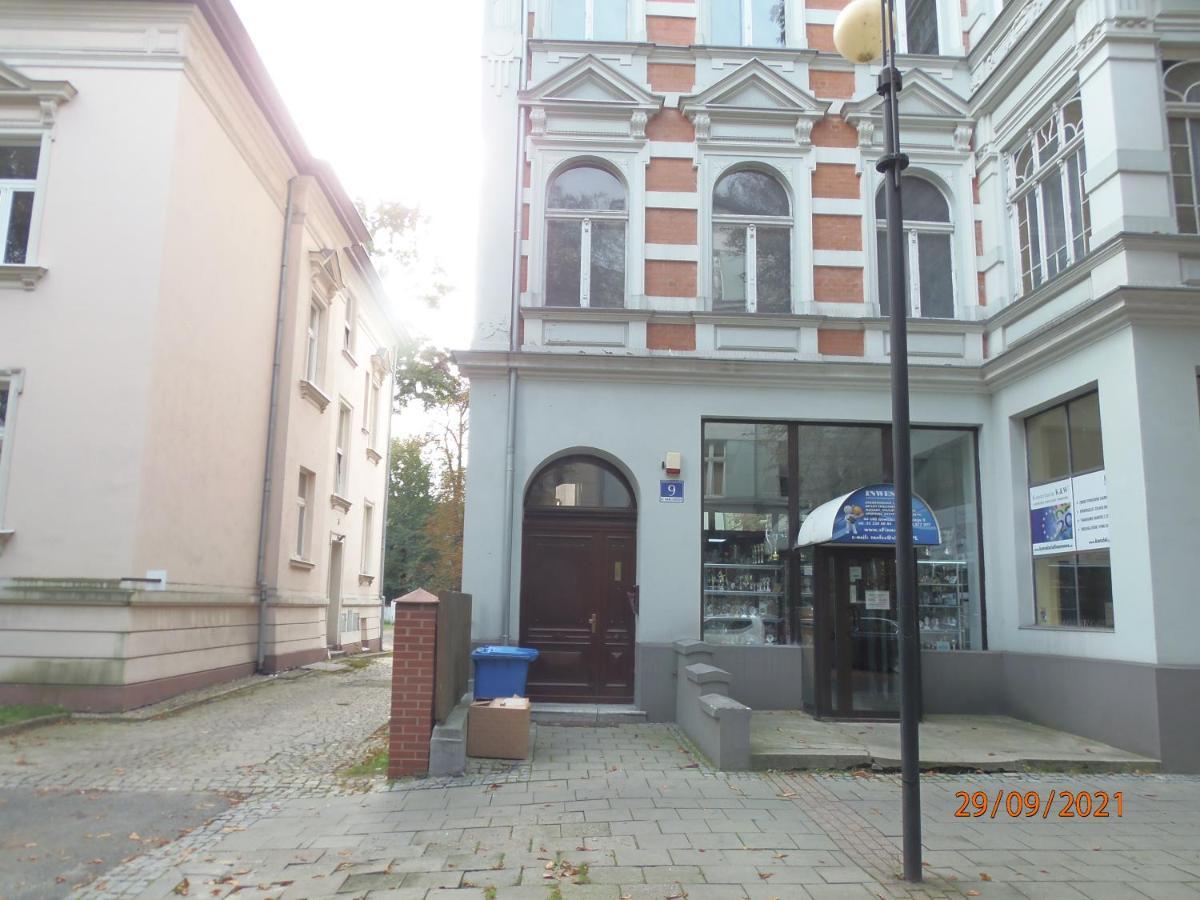 Apartament Kasztanowy Daire Gliwice Dış mekan fotoğraf